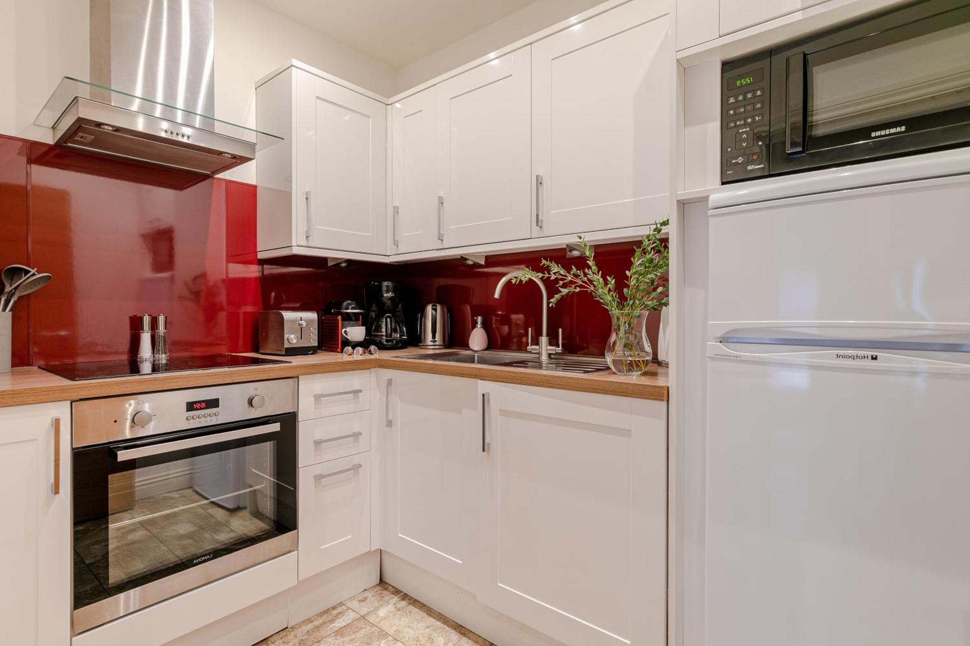 Cool Covent Garden Theatre Design Hub For Families Friends Couples Apartman London Kültér fotó